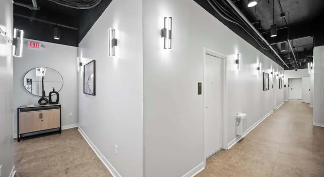 The 333 Suites 2nd Floor Retreat, 预订 公寓 辛辛那提 俄亥俄州