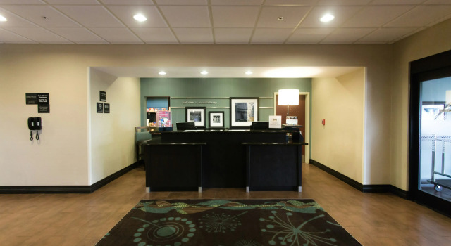 Hampton Inn & Suites Middlebury, Réserver Hôtel Hôtels à Middlebury avec parking, Parking