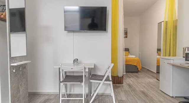 Affordable 3BR Apt near Hauptbahnhof