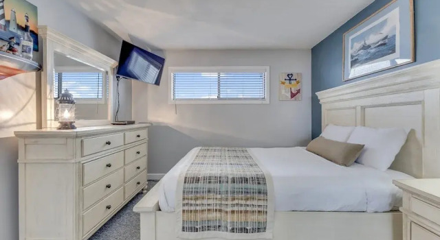 Номер Standard 0312 Captains Quarters by Atlantic Towers