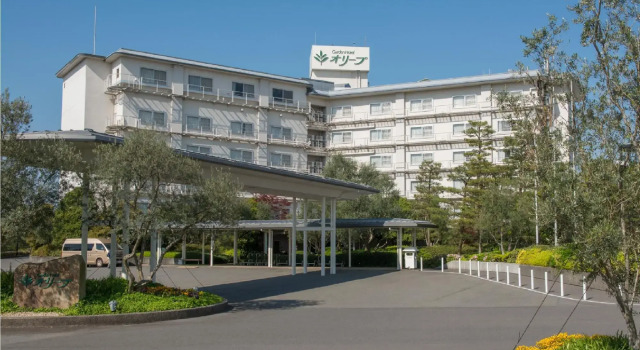 Garden Hotel Olive, Забронировать Отель Кувана 