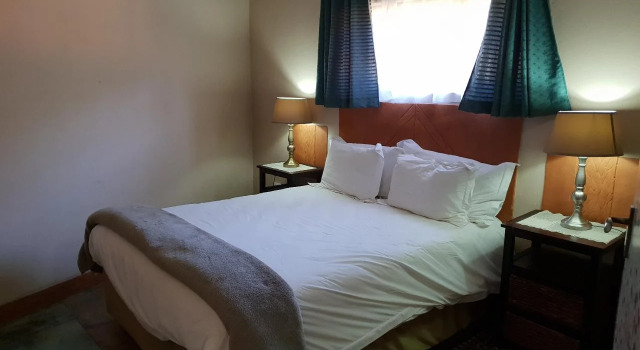 Kyalami Lodge, Забронировать Отель Отели Kyalami 3 звезды, 3*