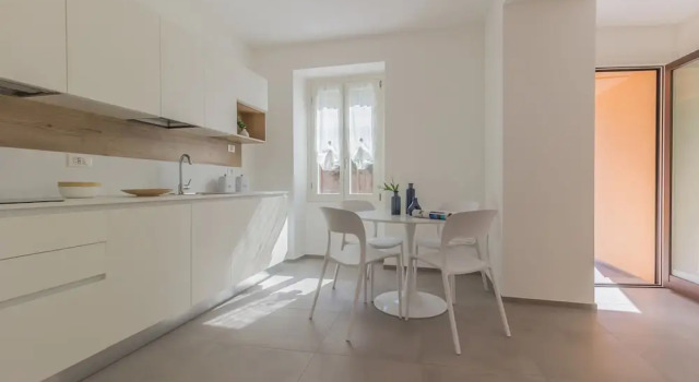 C Magnolia Appartamento 1, Prenota Appartamento Lierna Como