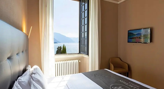 Двухместный номер Standard с видом на озеро Hotel Villa Cipressi, by R Collection Hotels