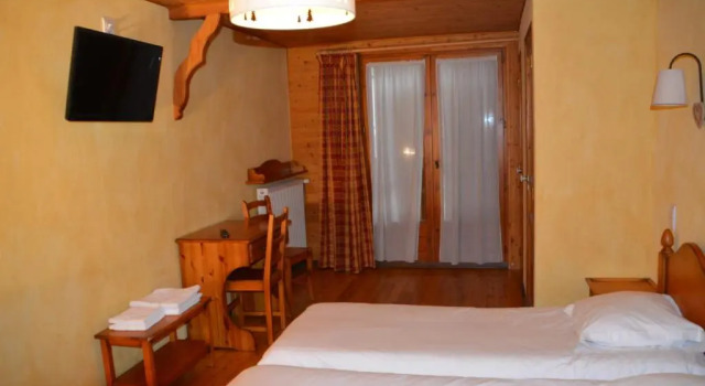 Hôtel Alpis Cottia, Rezervați Hotel Montgenevre Marsilia