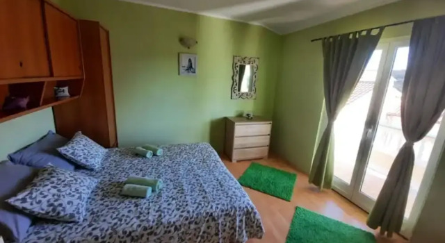 Apartments Matušan Kampor Rab, Varaa Huoneisto Hotellit Kvarner Islands uima-altaalla, Uima-allas