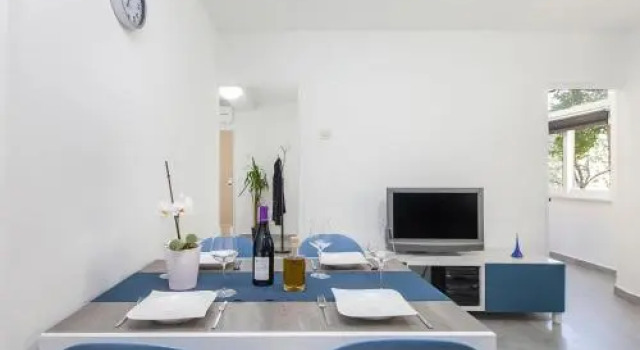 Apartment Dora, Забронировать Апартаменты/квартира Апартаменты Рабац, рядом с Пляж Гиранделла – Рабац, Апартаменты/квартира