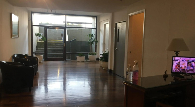 Punta del Este, Uruguay , Península. 2 Dormitorios, Prenota Hotel Hotel a Maldonado con parcheggio, Parcheggio