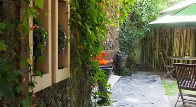 Pendopo Kayuwanan Homestay Syariah, Book Hotel Yogyakarta Yogyakarta Province