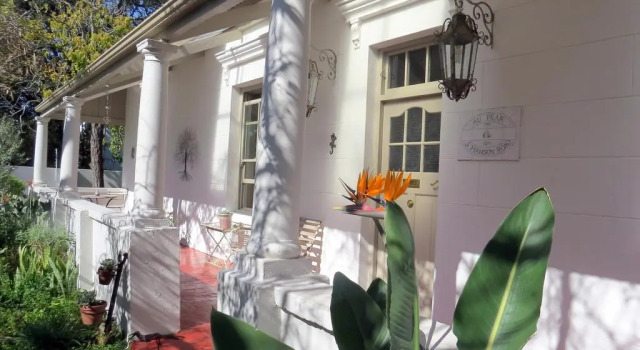 Au Pear Boutique Guesthouse