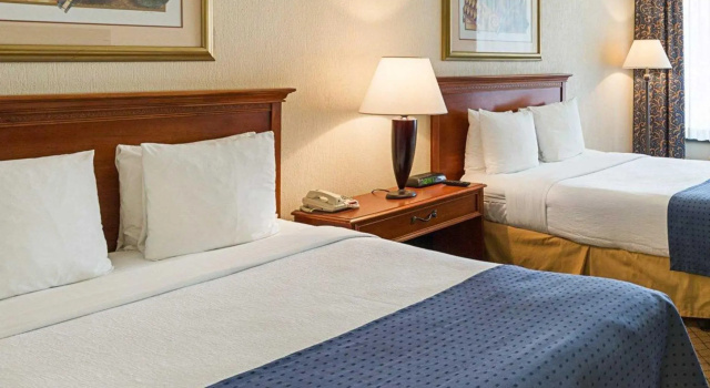 Четырёхместный номер Standard GreenTree Hotel & Extended Stay I-10 FWY Houston, Channelview, Baytown