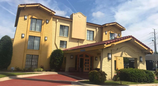 Кровать в общем номере Quality Inn Hampton - Newport News