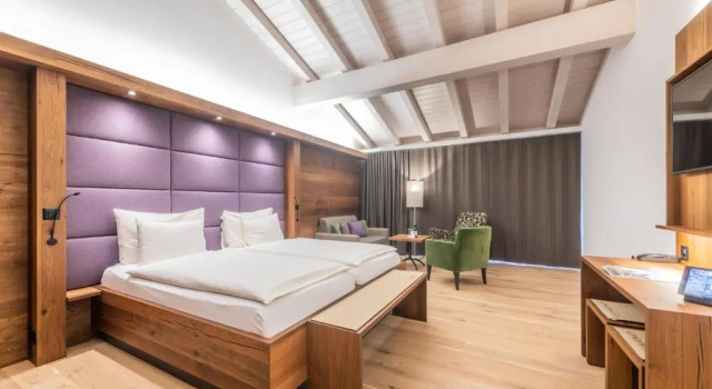 Двухместный номер Luxury с балконом Hotel Lenzerhorn - Alpine Stay, Spa & Savour