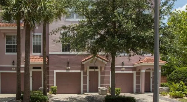 Tropical Dreams Townhome 3 Bedroom Condo by RedAwning, Book Lejlighed Hoteller i Kissimmee med pool, Swimmingpool