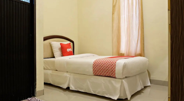 Номер Standard Hotel O Pondok Dian Syariah