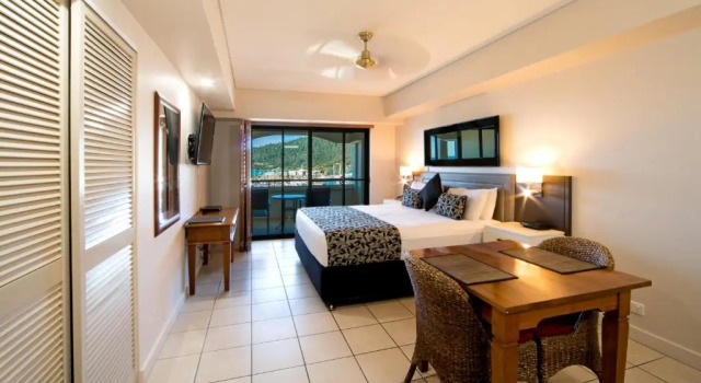 Апартаменты с 3 комнатами с видом на море Portside Whitsunday Luxury Holiday Apartments