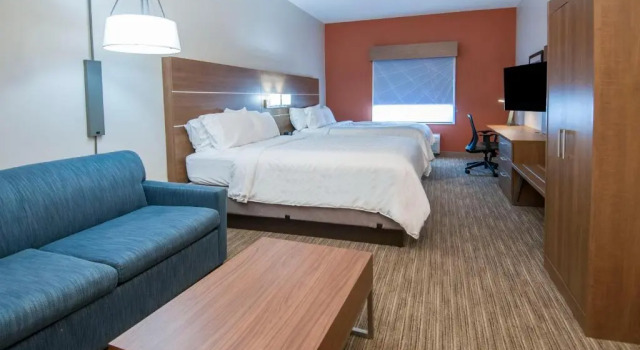 Двухместный люкс Holiday Inn Express Hotel & Suites Biloxi- Ocean Springs by IHG