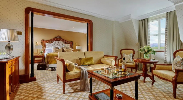 Люкс Killarney Plaza Hotel & Spa