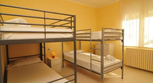 HomeHolidaysRentals Casa Malgrat I - Costa Barcelona, Foglalás Szálloda Malgrat de Mar Costa del Maresme
