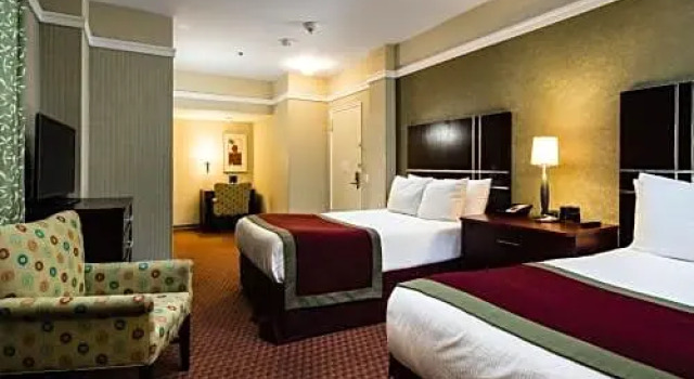 Четырёхместный номер Standard The Hotel At Times Square
