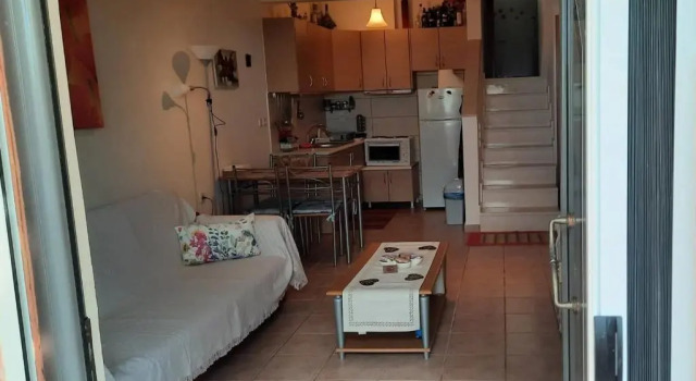 Chara’s family residence with garden for 4 persons KASTROSIKIA - PREVEZA, Book Hotel Pidima Kiras Epirus