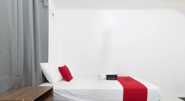 Семейный номер Standard RedDoorz near Liceo De Cagayan University Highschool