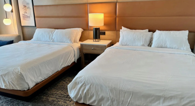 Четырёхместный номер Standard с балконом и с красивым видом из окна Hyatt Place Virginia Beach Oceanfront
