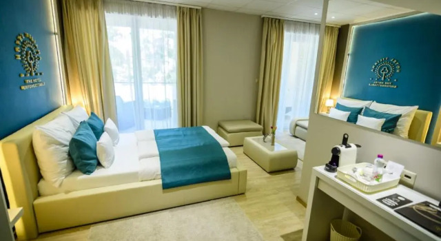Люкс The Hotel Unforgettable - Hotel Tiliana by Homoky Hotels & Spa