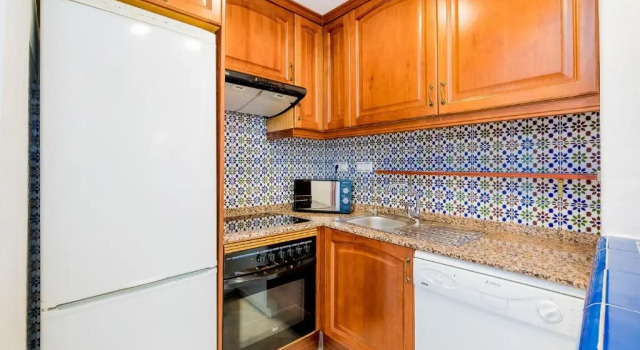 Апартаменты с видом на бассейн Apartamento Torrevieja Sunrise Atalayas