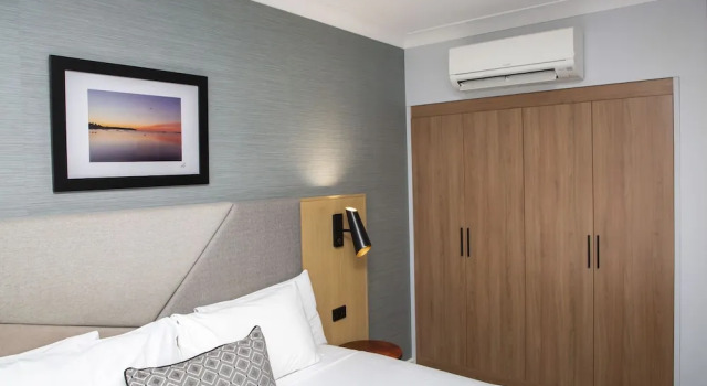 Двухместный клубный номер Standard с балконом The Esplanade Motel