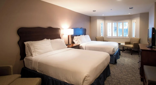 Номер Superior HiMark Hotel