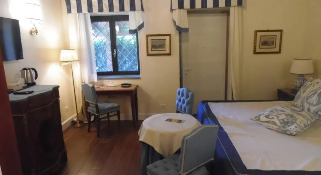 Casa Marietta, Book Apartment Hotels in Sicily with Parking, Parking