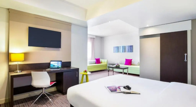 Двухместный семейный номер Classic ibis Styles Sharjah