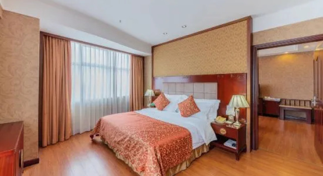 Люкс Deluxe Taishan Gaoye Hotel