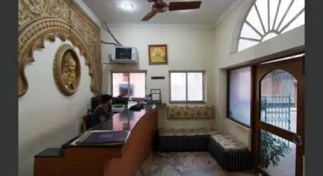 Venkateswara, Prenota Hotel Calcutta 