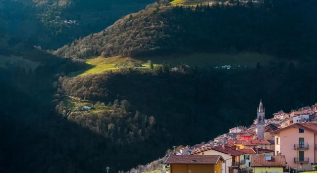 Italian Vacation Homes - Igea, Buchen Sie Ferienhaus Hotels in Iseosee mit Parkplatz, Parkplätze