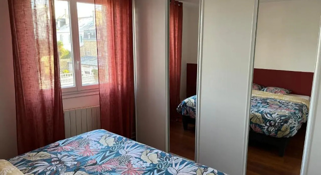 Appartement quartier calme. Proche Port et plages.