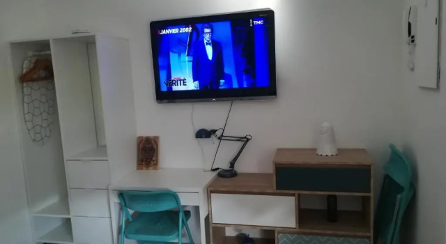 Studio renové en RDJ dans résidence de standing, Book Hotel Brunstatt Alsace