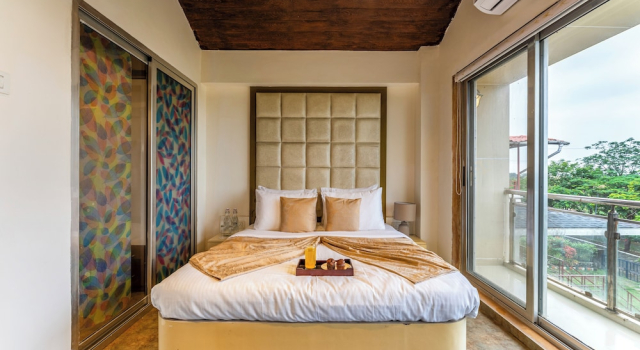 Alaya Stays Gauri Villa 3BHK With Pool, Réserver Villa Igatpuri 