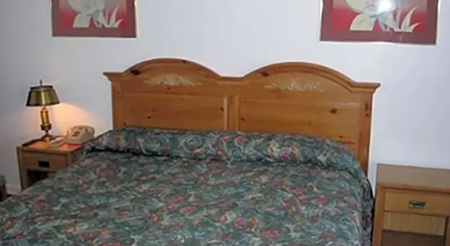 Номер Standard Red Carpet Inn & Suites Morgantown