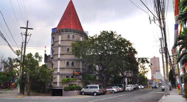 Номер Deluxe Camelot Hotel Quezon City powered by Cocotel