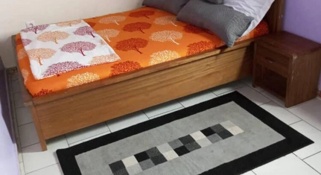 Апартаменты Remarkable 1 Bedroom Flat in Bonaberie Ancienne