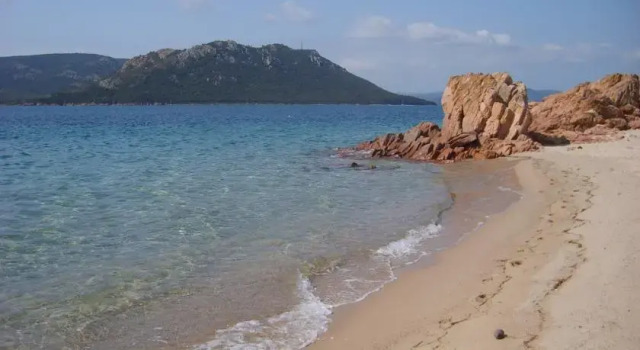 Calabeach
