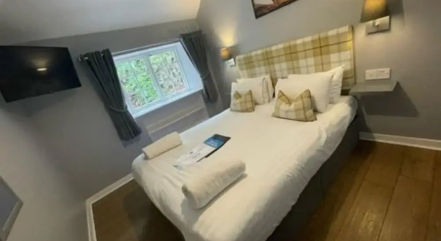 Isle of Skye Guest House, Забронировать Гостевой дом Отели Острова Ская с парковкой, Парковка