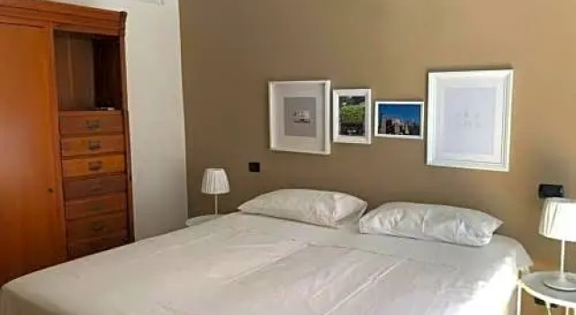 INTENDENZA 32 Suite Historical Centre, Забронировать Отель Бари Bari Province, рядом с Малый театр