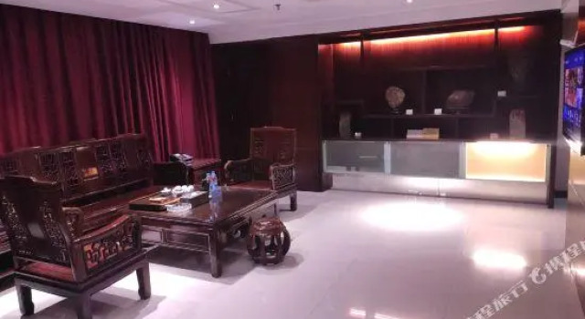 Люкс Business Dapeng Hotel