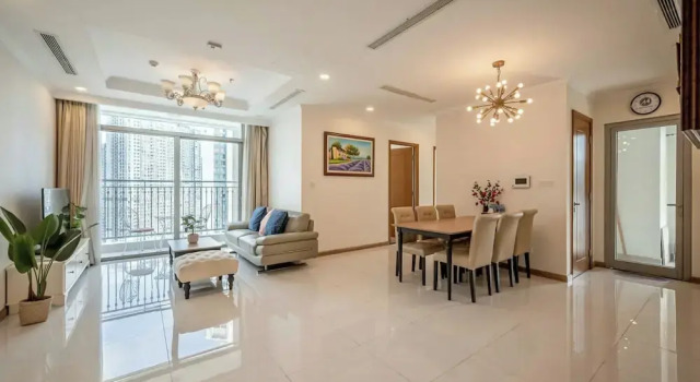 Номер Standard Landmark 81 & Vinhomes - ZEN Saigon Citypoint.