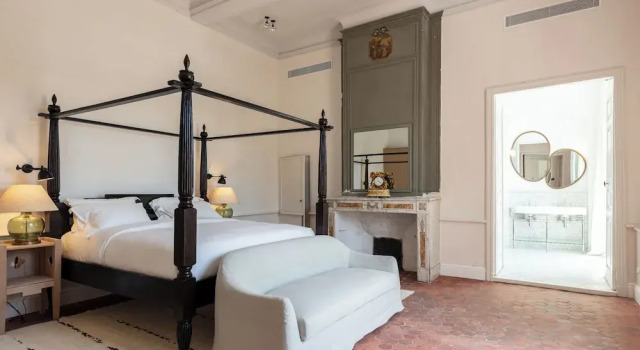 Люкс Luxury с 2 комнатами с балконом и с видом на сад Maison Salix