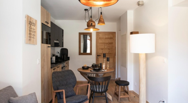 Apartment in Vaujany With Stunning Mountain Views