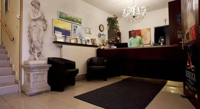 Pension Pharmador, Rezervați Hotel 07. Neubau Viena, aproape de Thaliastrasse